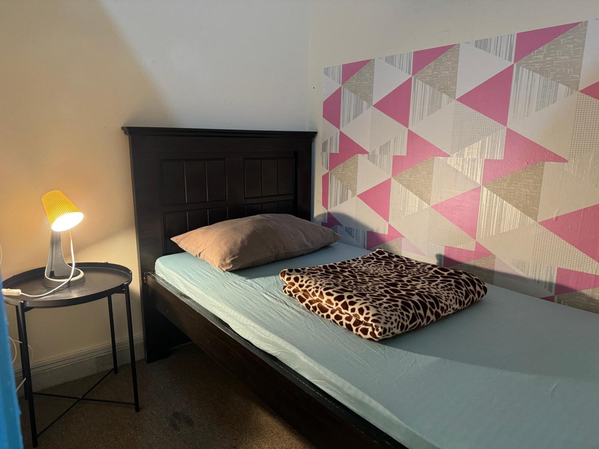 Apartament Backpackers Place Abu Zabi Pokój zdjęcie